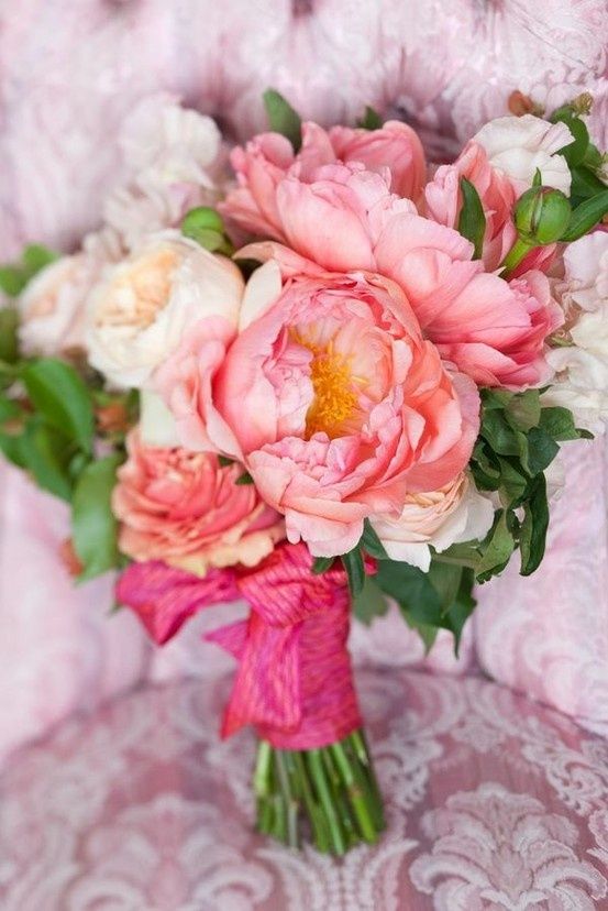 35 Prettiest Peony Wedding Bouquets | Deer Pearl Flowers