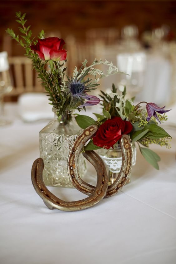 Wedding Table Decorations White Wedding Horseshoe Roses Bow Just Married 
