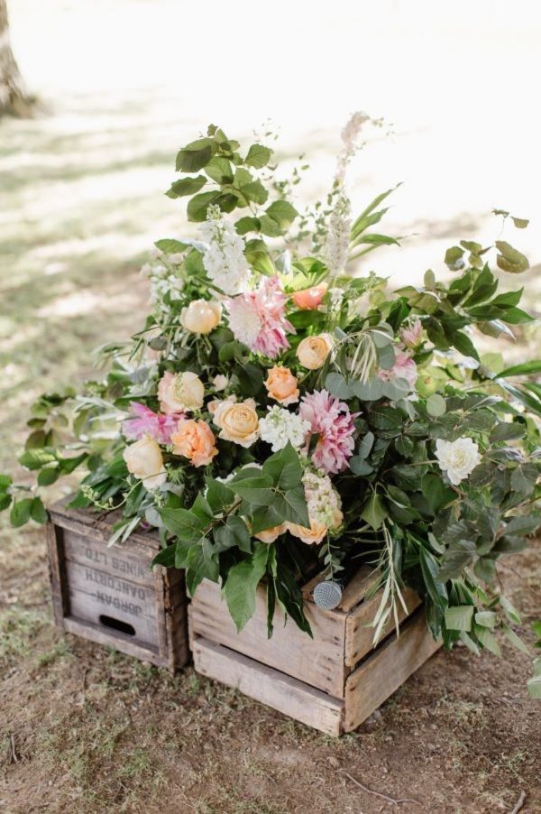 Rustic Chic Farm Wedding Decor Ideas