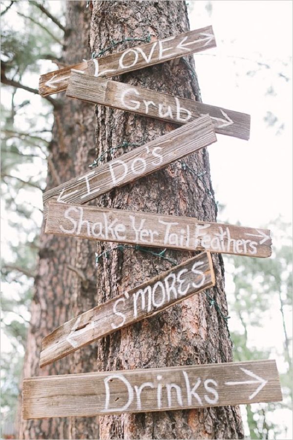 rustic diy wedding signage