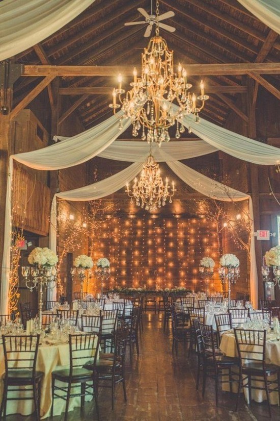 Rustic Barn Wedding Light Decor Ideas
