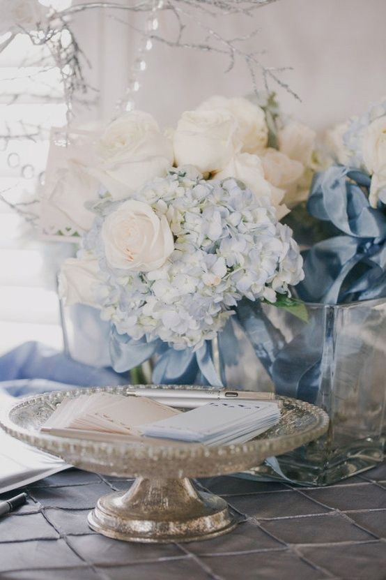 dusty blue hydrangea and white roses wedding ideas