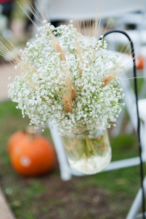 fall barn wedding Baby's breath and wheat