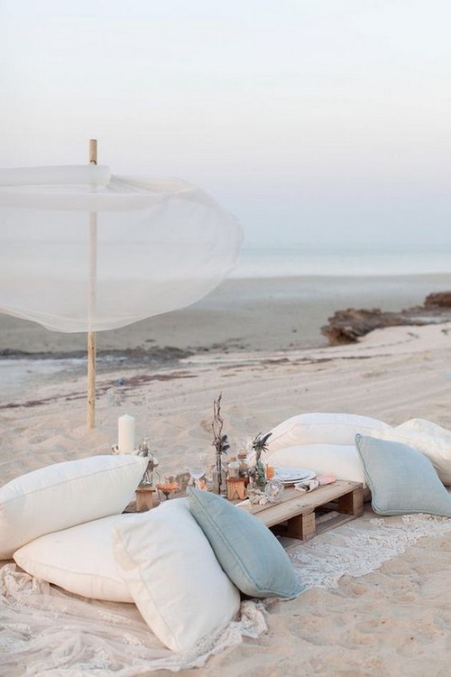 Beach wedding pillow seating