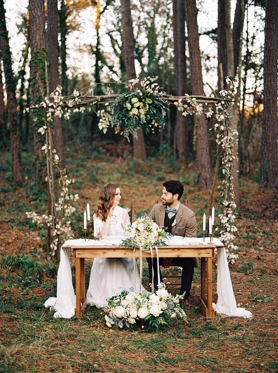 Elegant Rustic Woodland Wedding Arch Ideas