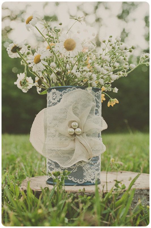45+ Charming Inexpensive Country Tin Can Wedding Ideas 12 One vintage lace tin can vase. Ivory and blue