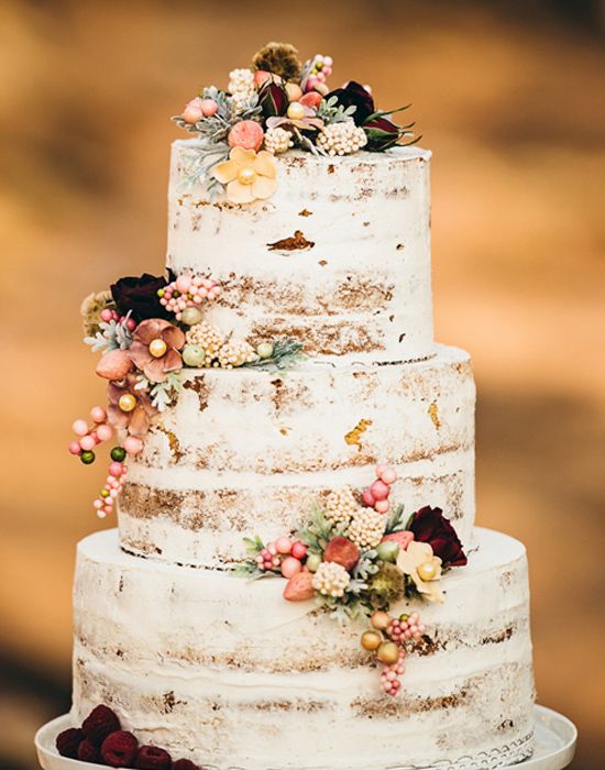 Vintage Rustic Wedding Cake Idea for Fall Wedding