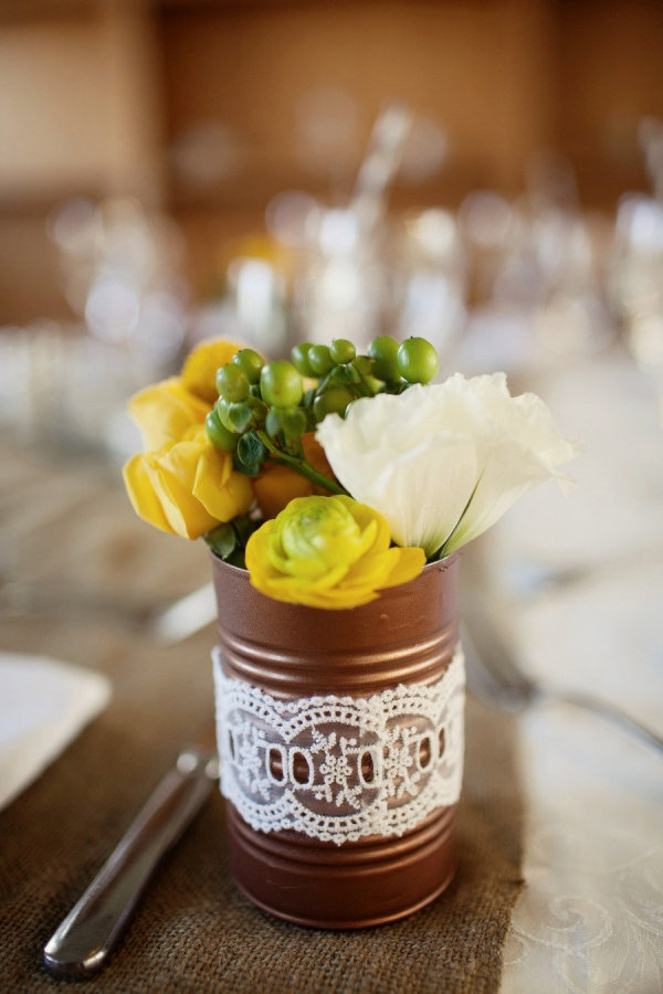 45+ Charming Inexpensive Country Tin Can Wedding Ideas 14 paint and lace does a can good