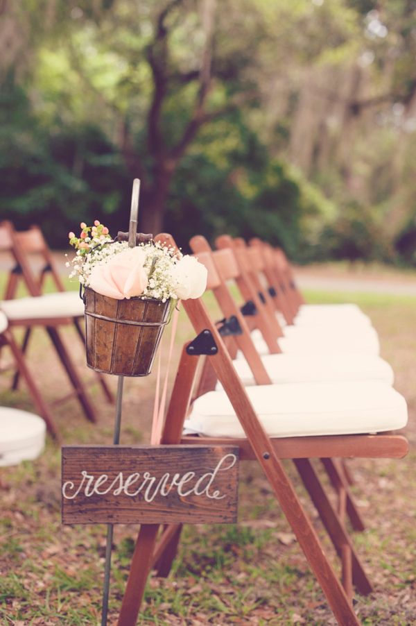 rustic pink wedding ceremony decor