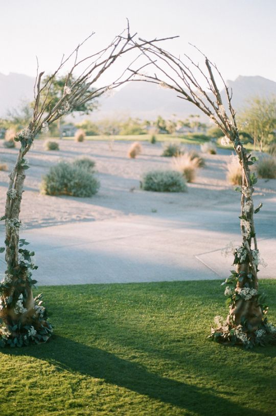 vintage Vegas wedding with gorgeous florals diy floral wedding arch