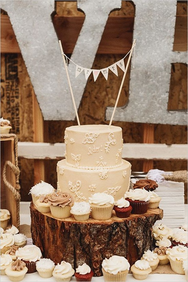 vintage country wedding cake and cupcake