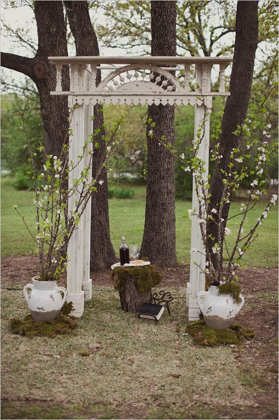 rustic wedding ideas - vintage wedding arch backdrop