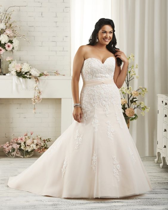 Bonny Bridal - A deep sweetheart neckline on a modified A Line dress