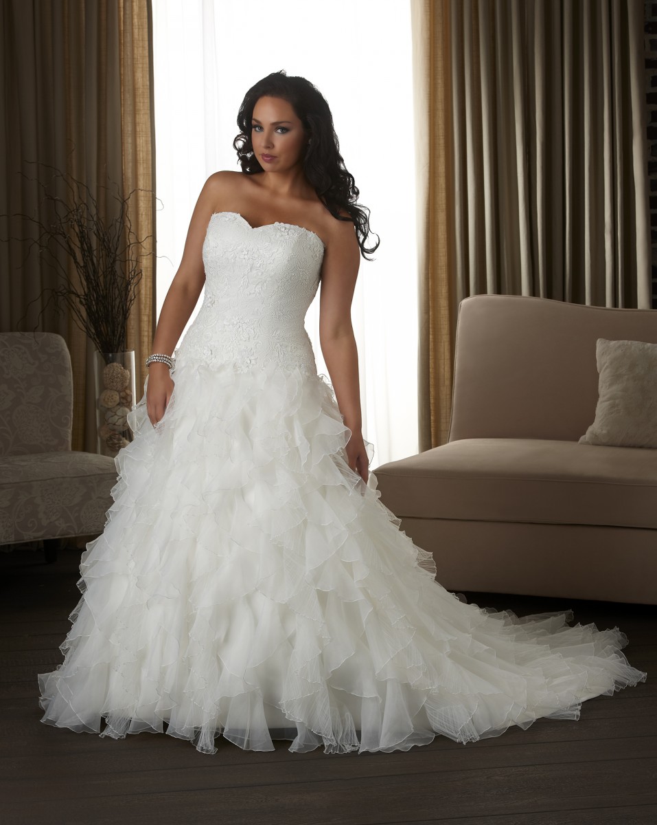 Bonny Bridal Strapless ruffles plus size wedding dress