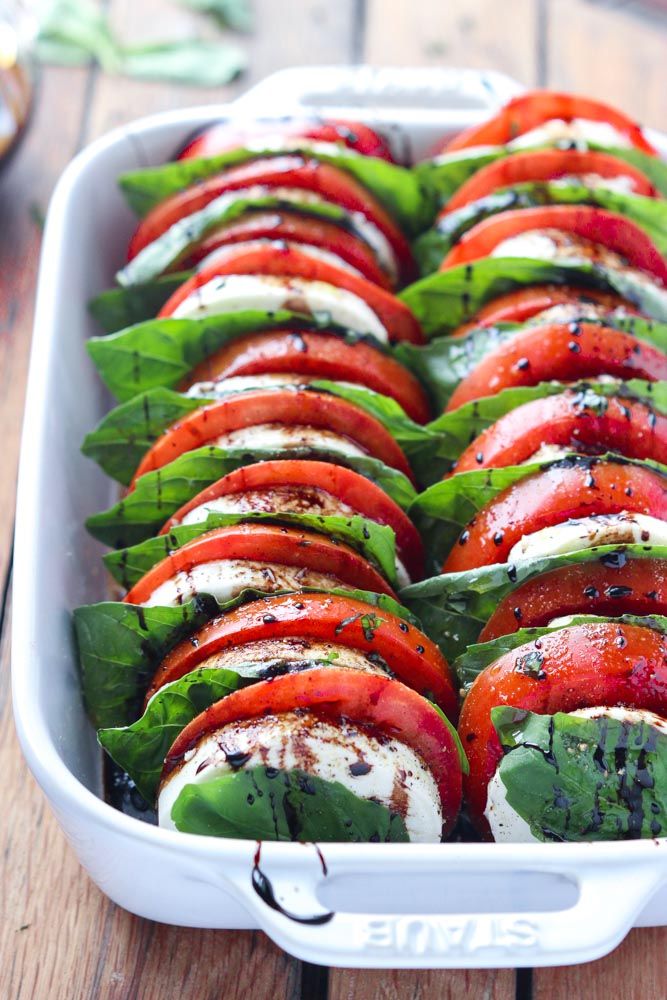 Easy Appetizer-Tomato Mozzarella Salad with Balsamic Reduction