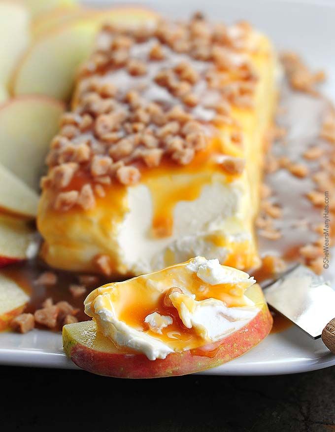 Easy Caramel Apple Cream Cheese Spread