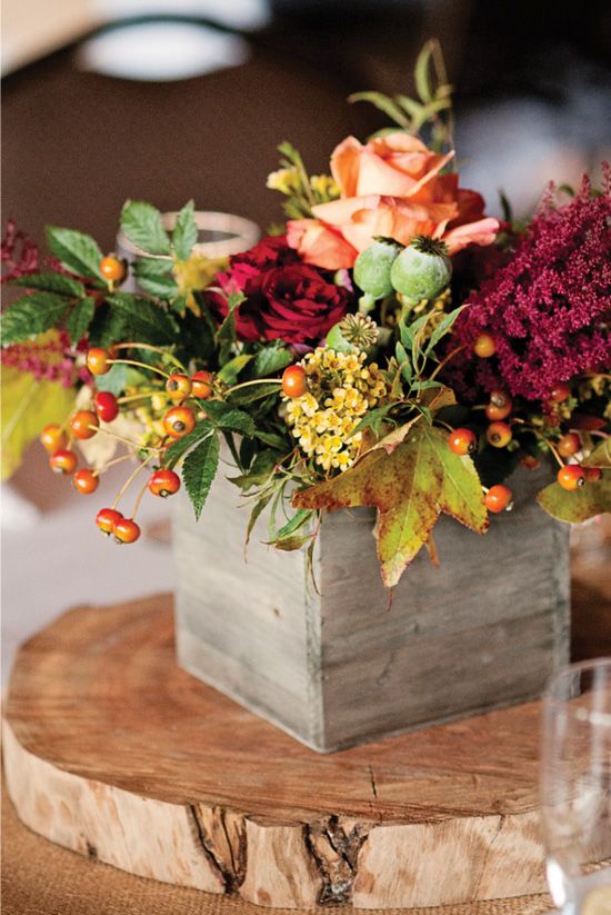 Fall wedding arrangement in Fresh