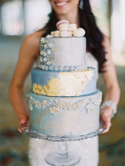 Metallic and dusty blue wedding cake