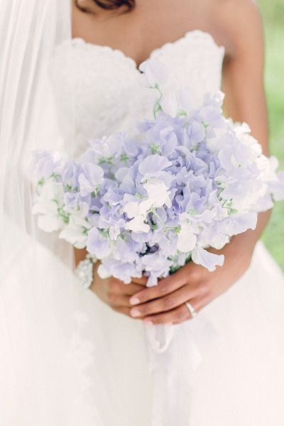 20 Single Bloom Bouquets We Love 18 Passion Lavender sweet pea bridal bouquet