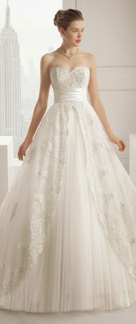 Rosa Clara Aline Lace Wedding Dress