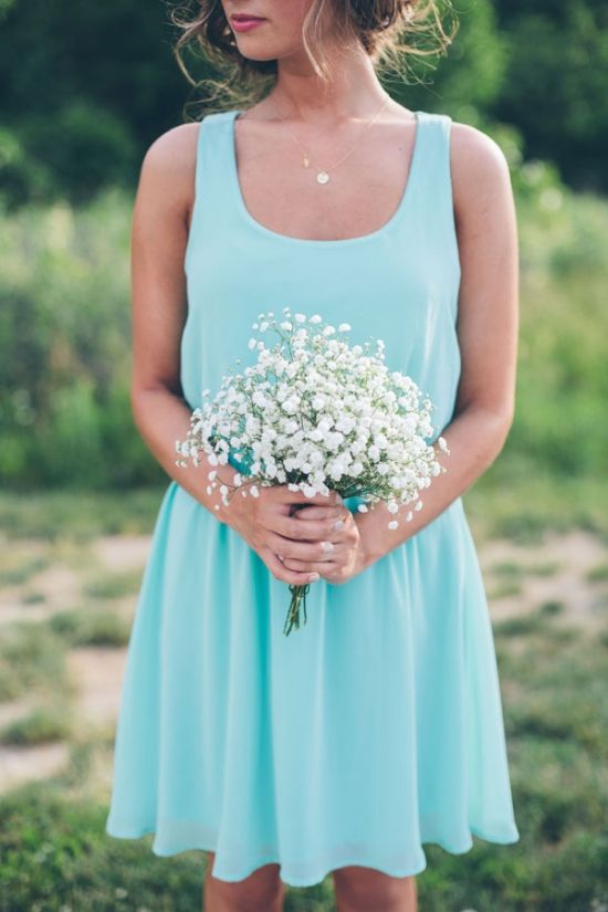 Rustic Tiffany Blue bridesmaid Dress and baby’s breath bouquet