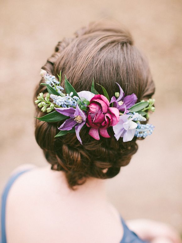 46 Romantic Wedding Hairstyles with Flower Crown + DIY 