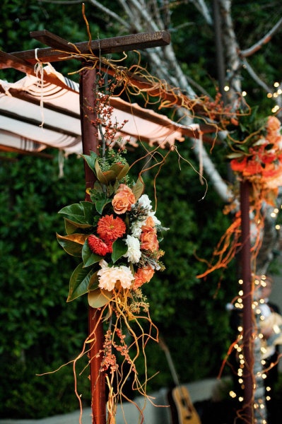 fall wedding ideas-orange flower wedding arch