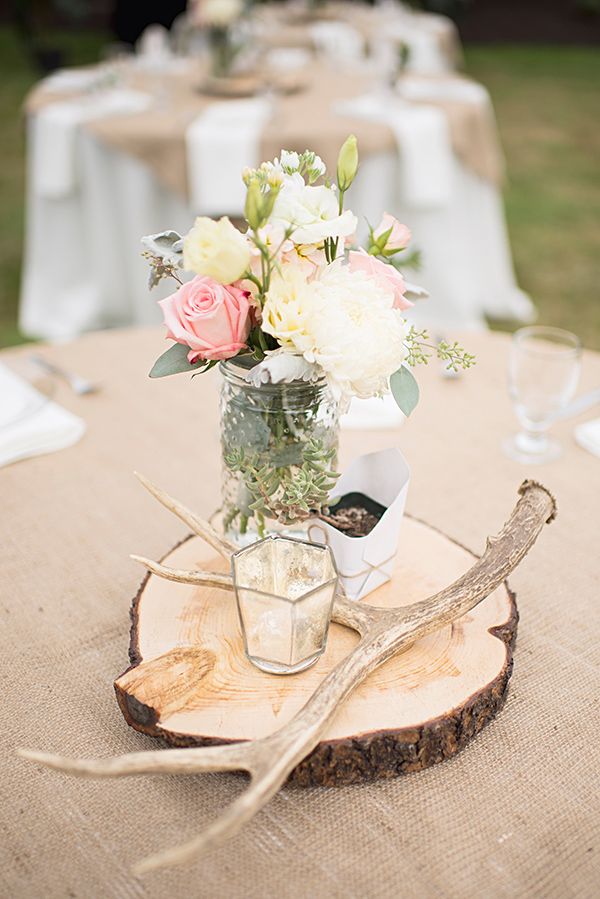 fall wedding table decor with alter and flowers