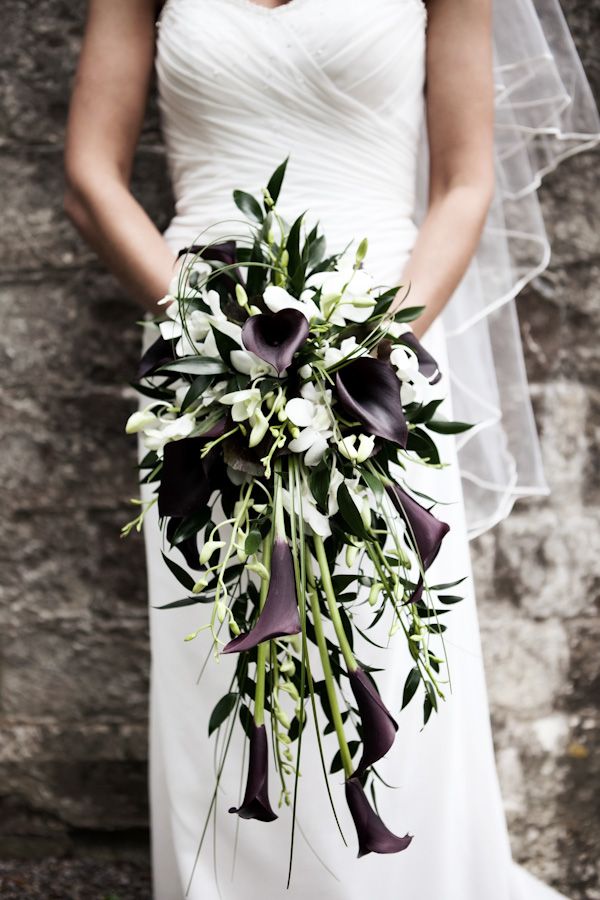 Dark Red Calla Lily Bouquets