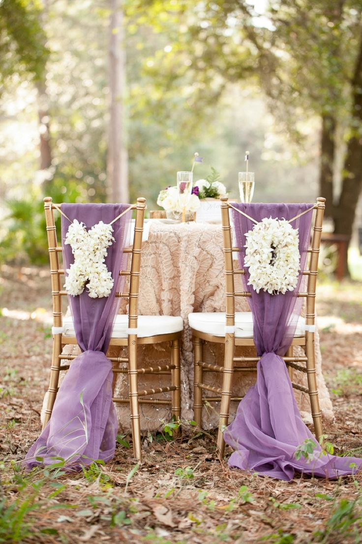 rustic outdoor wedding ideas-lavender chair decor