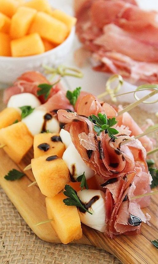 salty skewers with prosciutto melon and creamy mozzarella