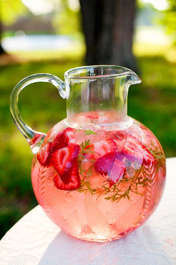 strawberry wedding cockatils drink for vintage wedding