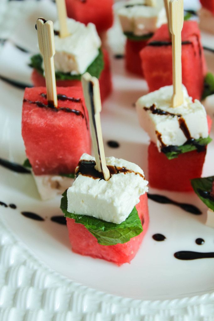 summer wedding appetizer recipe-Watermelon Feta Mint Skewers