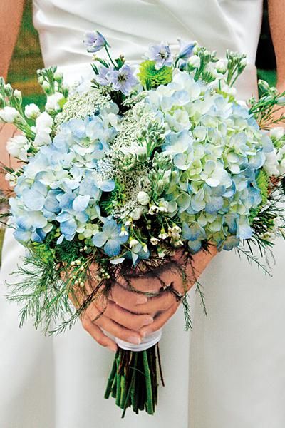 wedding bouquet with blue hydrangease
