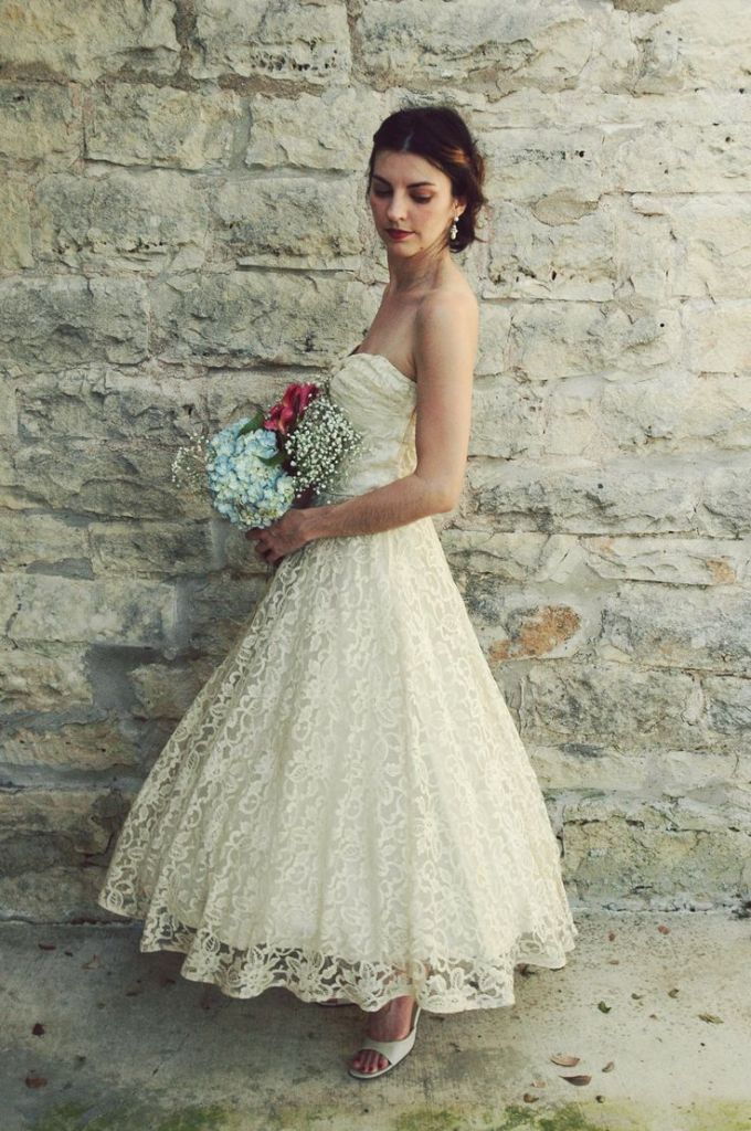 1950s Vintage Antique Ivory Lace Tea Length Wedding Dress