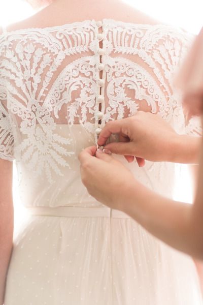 1950s style lace wedding dress