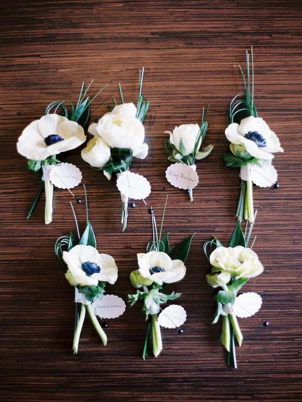 Anemones flower white and navy boutonnieres