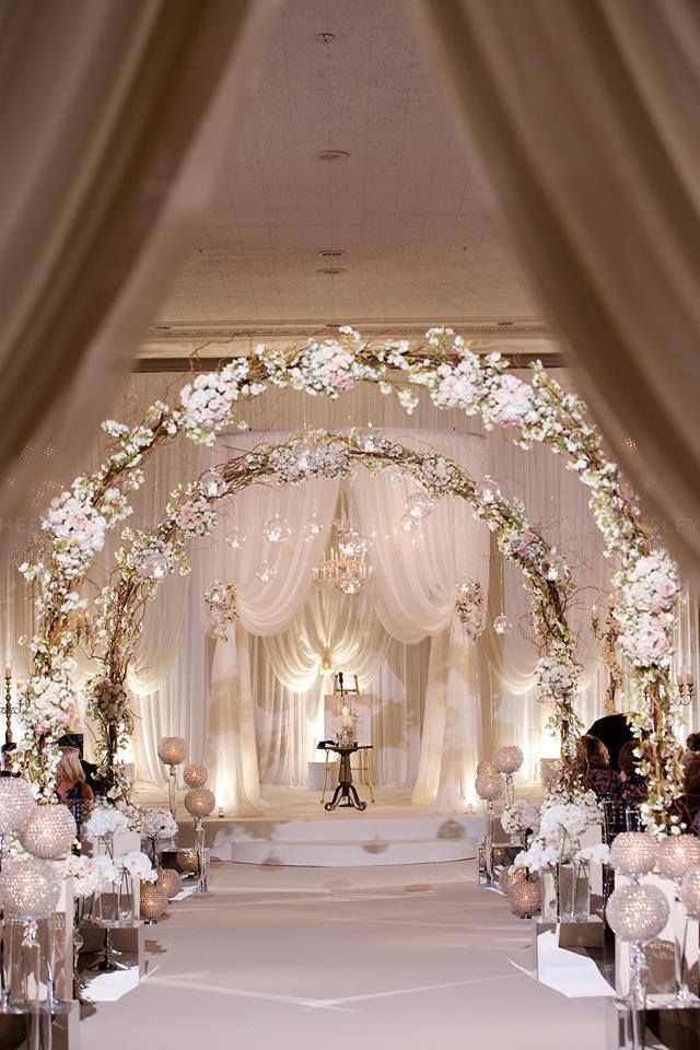 25 Romantic Winter Wedding Aisle Décor Ideas Deer Pearl 25 Romantic Winter Wedding Aisle Décor Ideas Deer Pearl