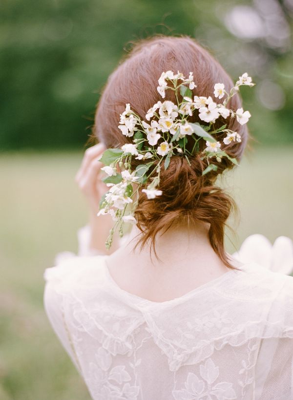 Delicate Wildflower Wedding Ideas