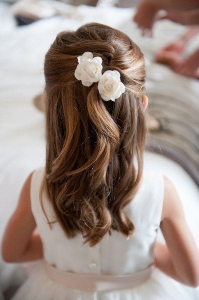 38 Super Cute Little Girl Hairstyles for Wedding 2024 12
