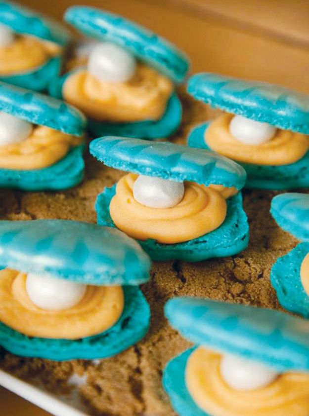 Little Mermaid Blue Seashell Macarons