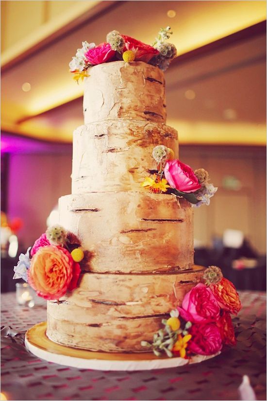 Modern Vegas fall floral wedding cake