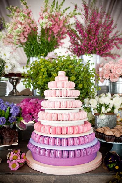 Ombre macaron tower