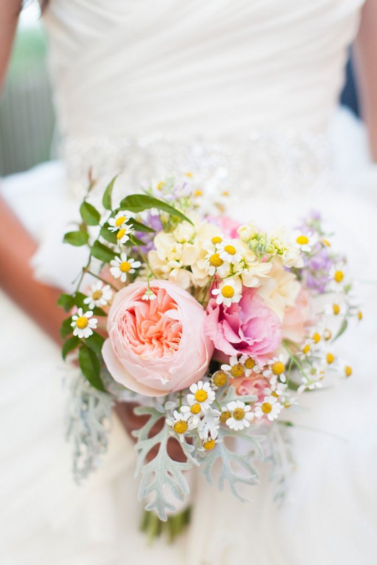 Pink and peach wildflower bouquet