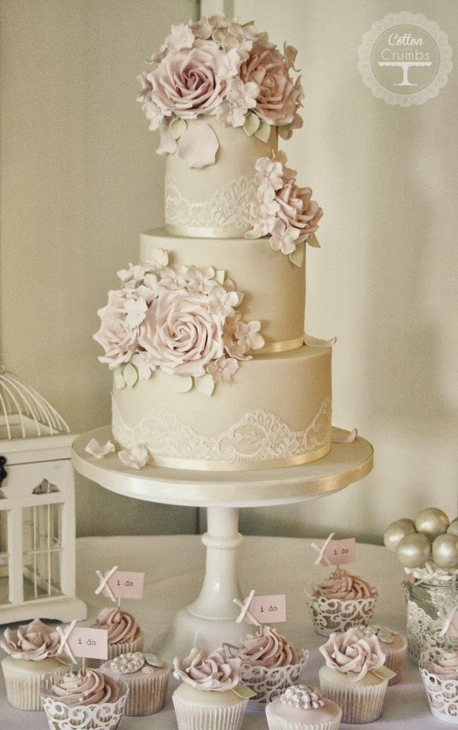 Romantic Lace Wedding Cakes with Sugar Roses