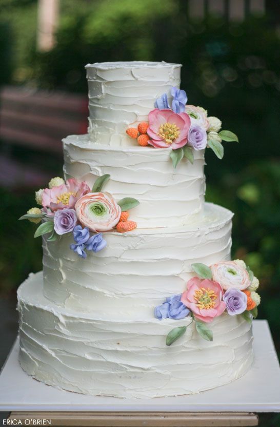 25 Buttercream Wedding Cakes We'd (Almost) Kill For (with 25 Buttercream Wedding Cakes We'd (Almost) Kill For (with