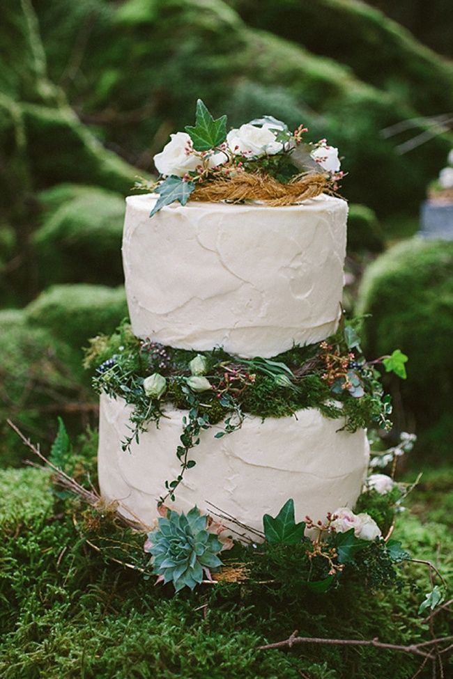 Rustic wood wedding ideas-Magical Irish Woodland Wedding Cakes