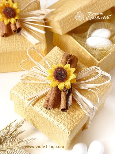 Sunflower and cinnamon bonbonniere wedding favor box