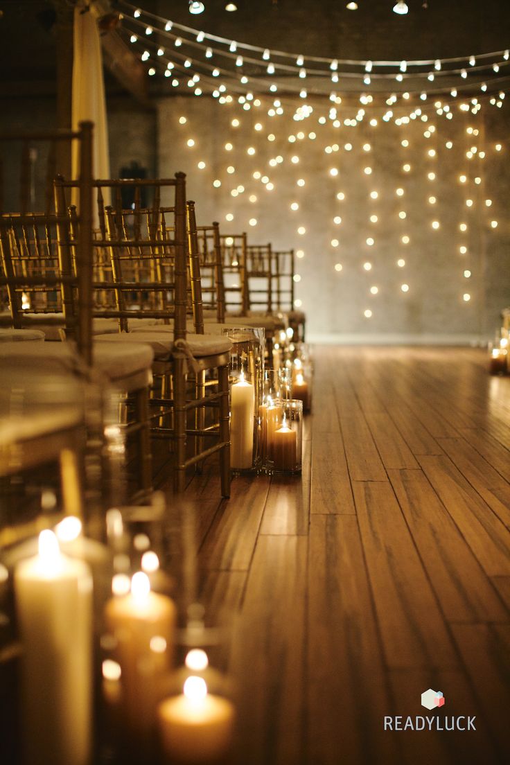 25 Romantic Winter Wedding Aisle Décor Ideas 3 candles down the aisle