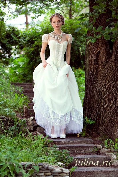 corset and cap sleeves wedding dress for steampunk wedding